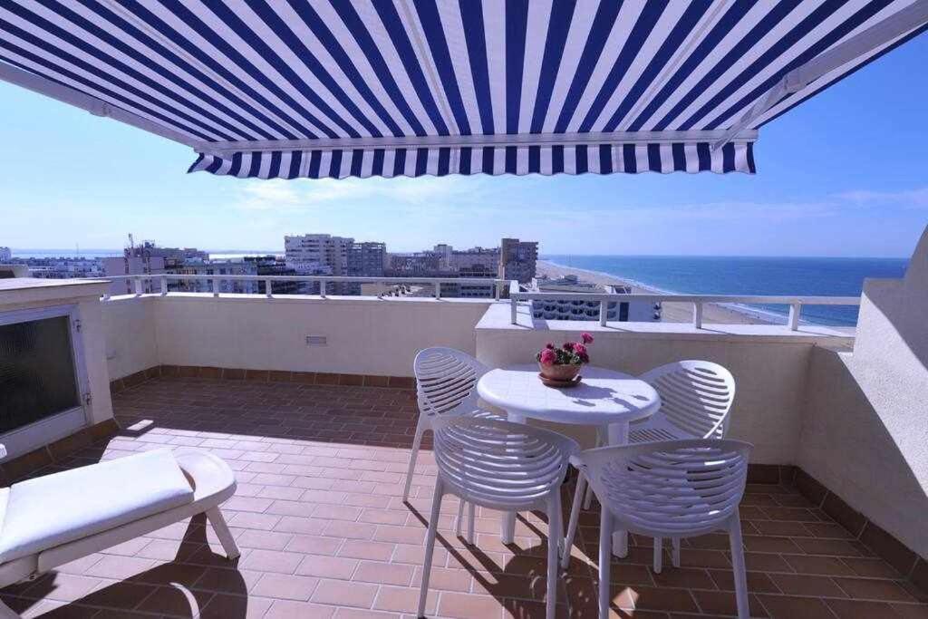 Atico Apartamento Loft Playa Victoria Cadix Extérieur photo